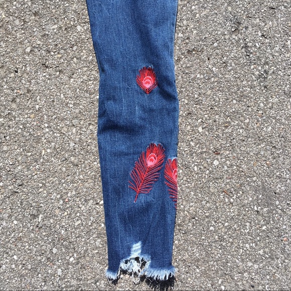 Only Brand Skinny Jeans with Feather Embroidery - Picture 10 of 16